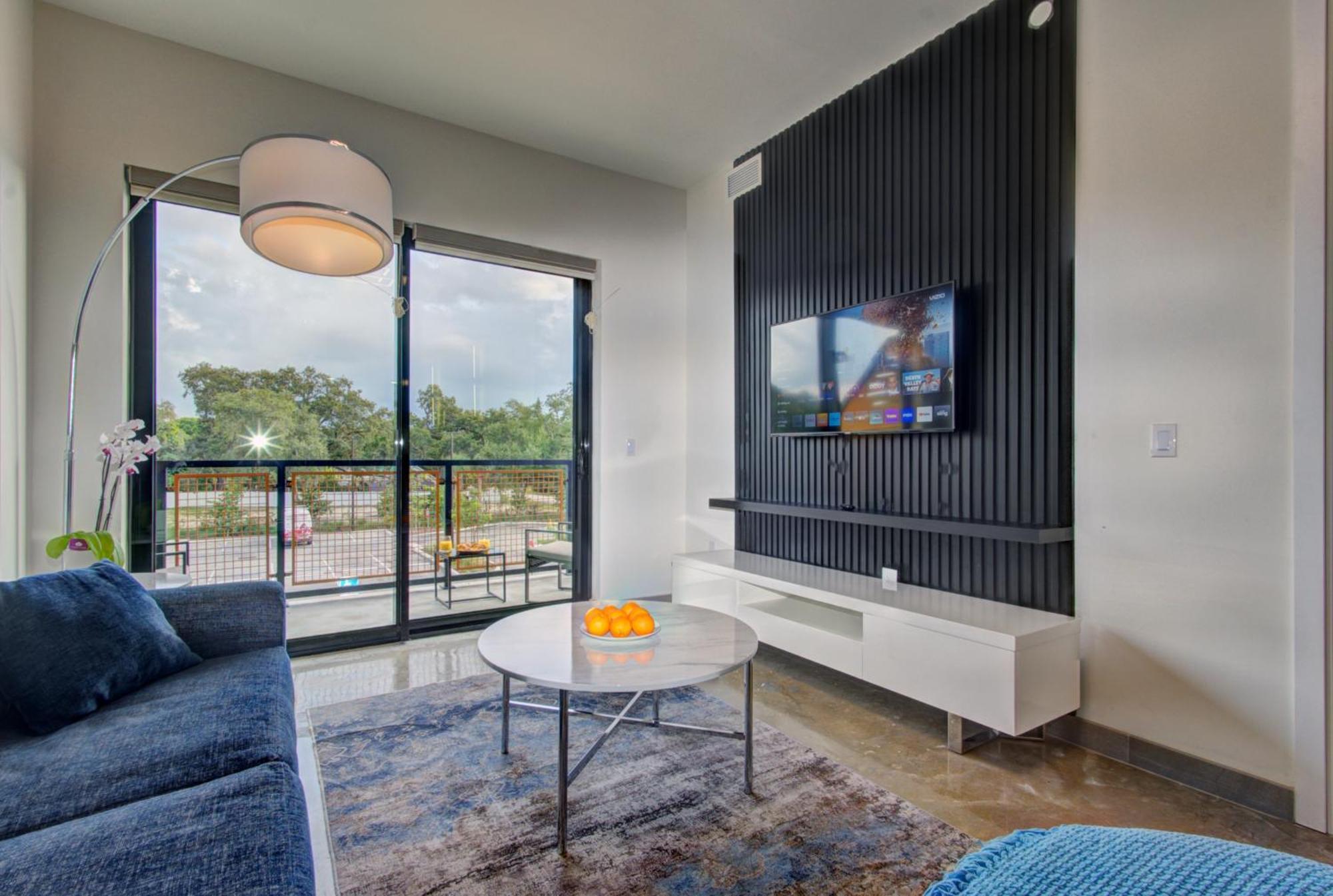 Apartment At Koosh Living